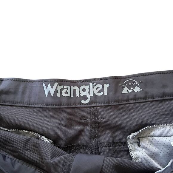 WRANGLER Men’s Grey Short Size 44 - Picture 5 of 9